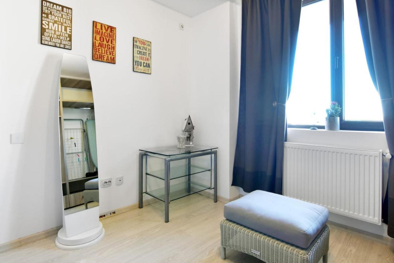 Luxor Apartment Otopeni Εξωτερικό φωτογραφία