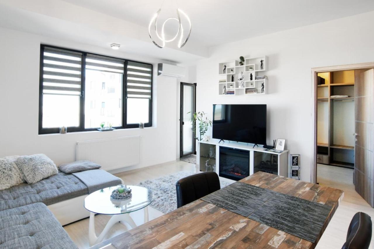 Luxor Apartment Otopeni Εξωτερικό φωτογραφία
