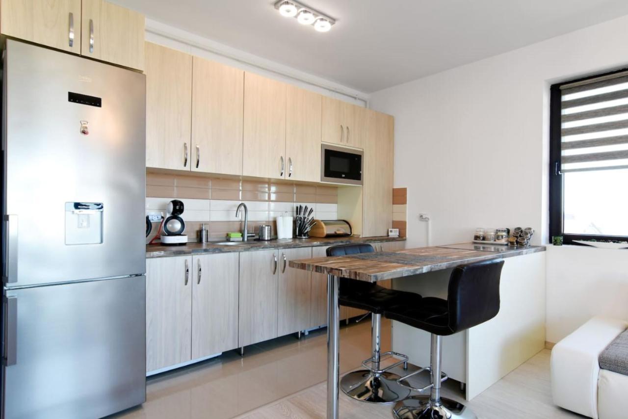 Luxor Apartment Otopeni Εξωτερικό φωτογραφία